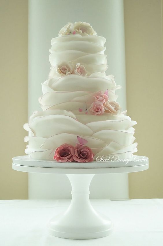 torta nuziale a piani wedding cake